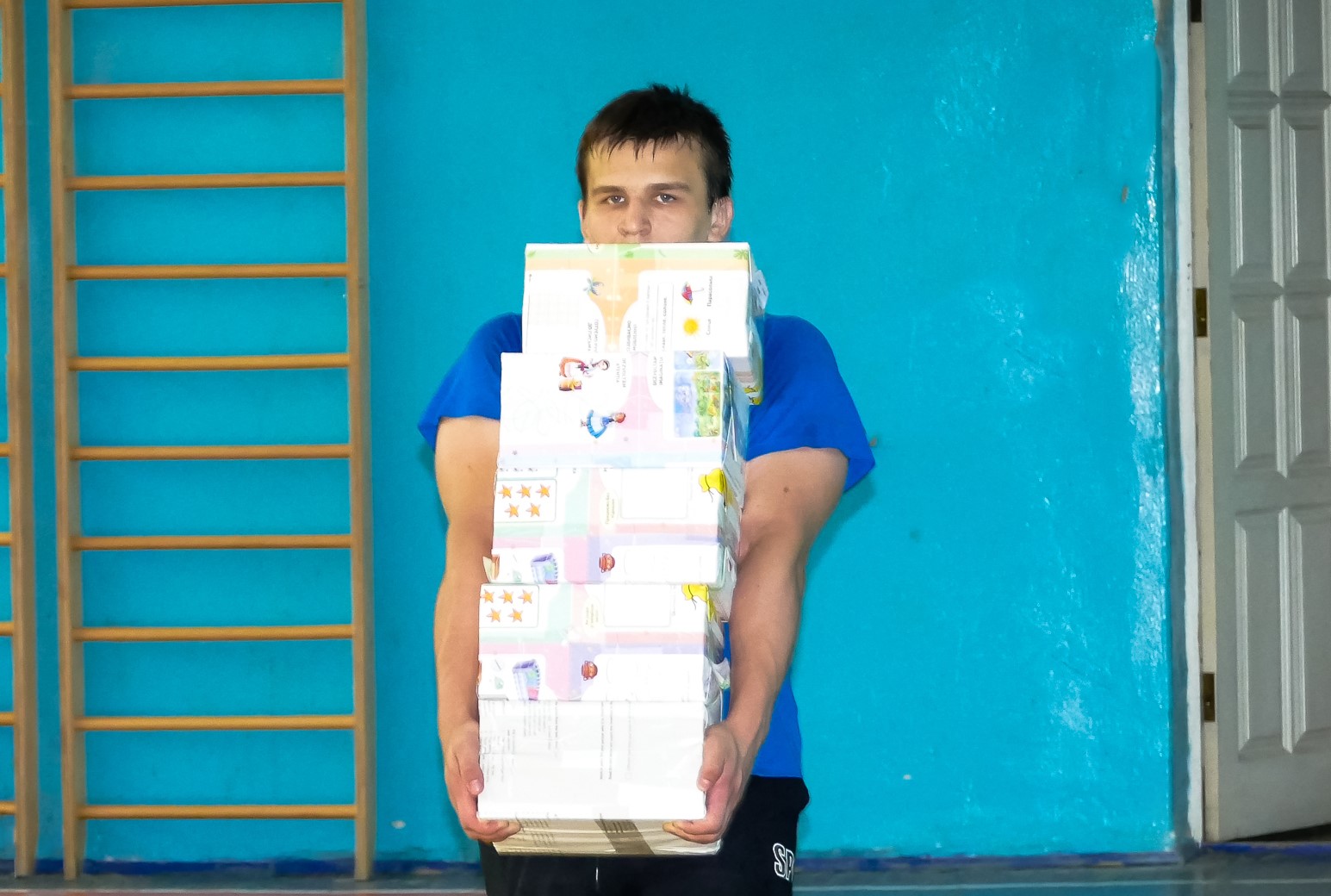 Днепропетровщина получила почти 200 тысяч новых школьных учебников