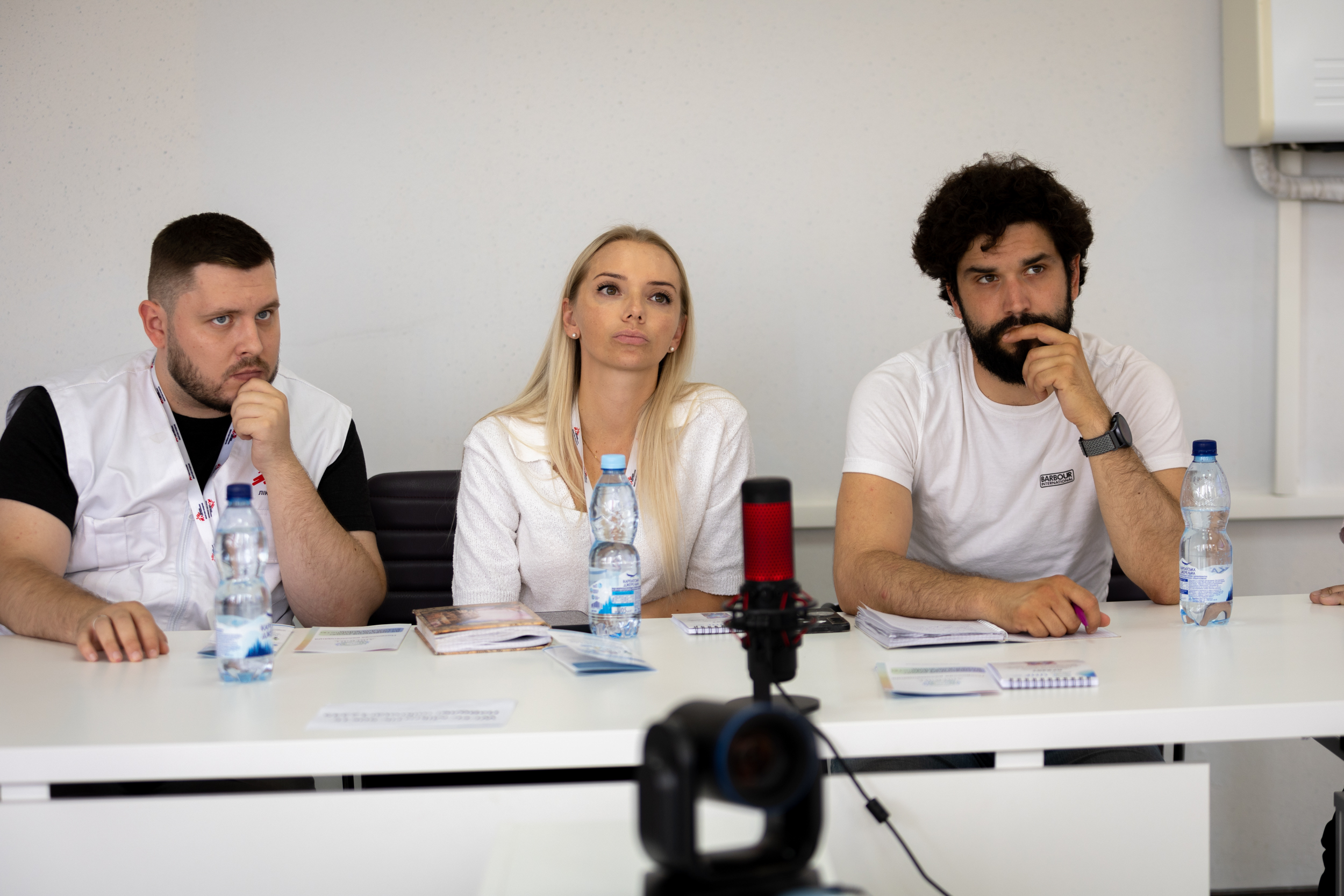 Фахівці міжнародної організації «Лікарі без кордонів»