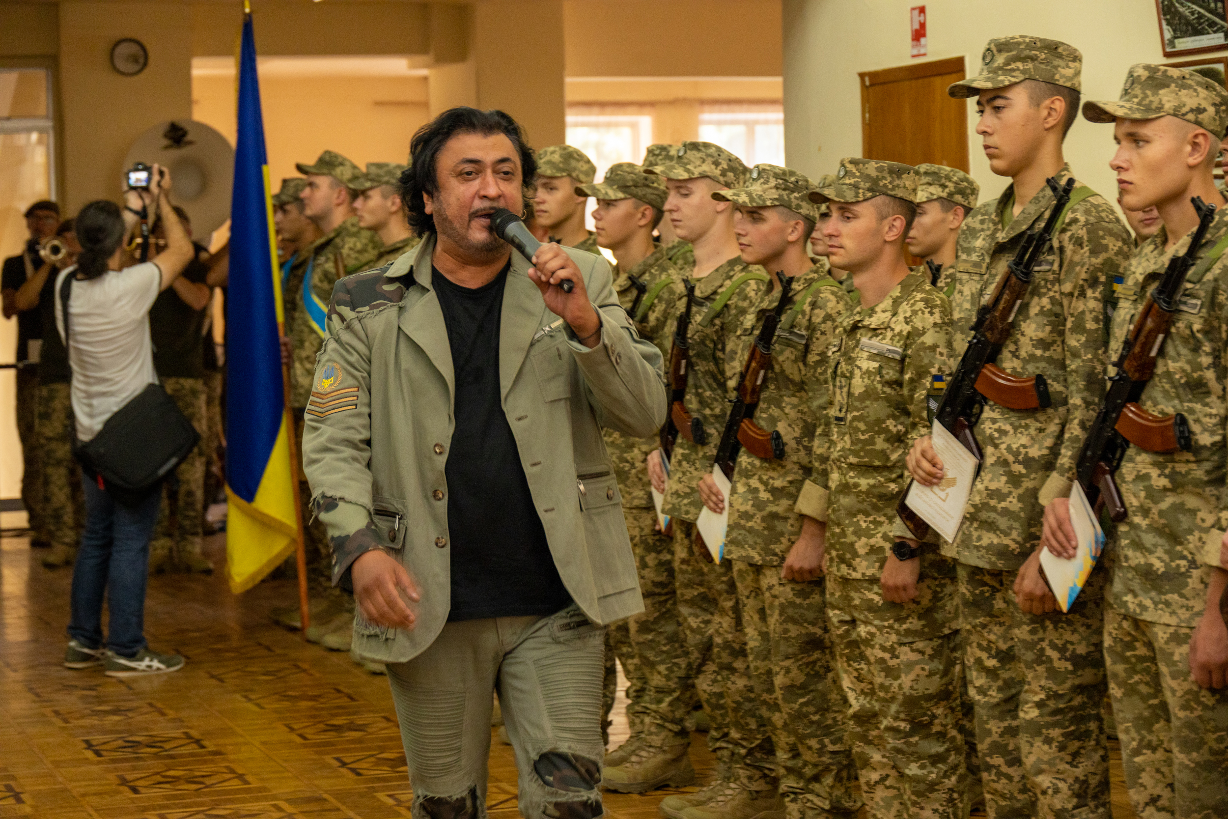 Заслужений артист України Петро Чорний