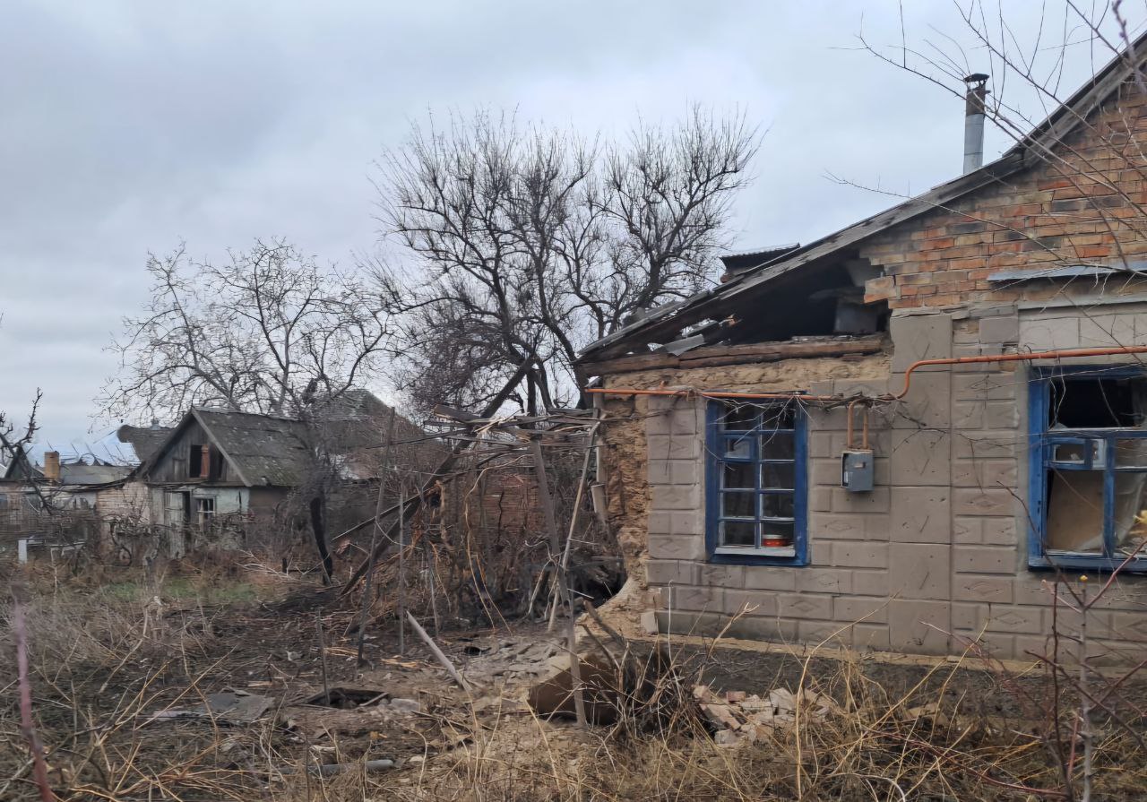 У будинку проломило стіну