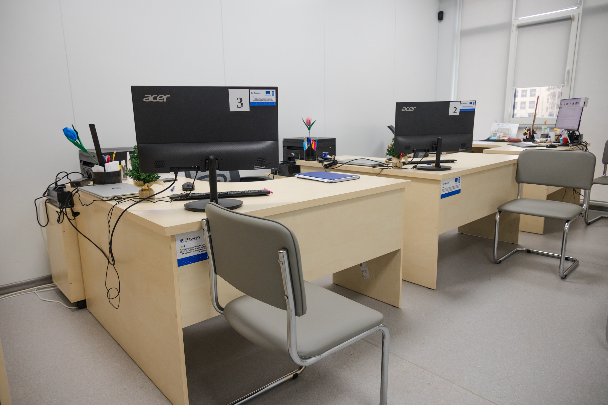 Там працюватимуть 12 адміністраторів 