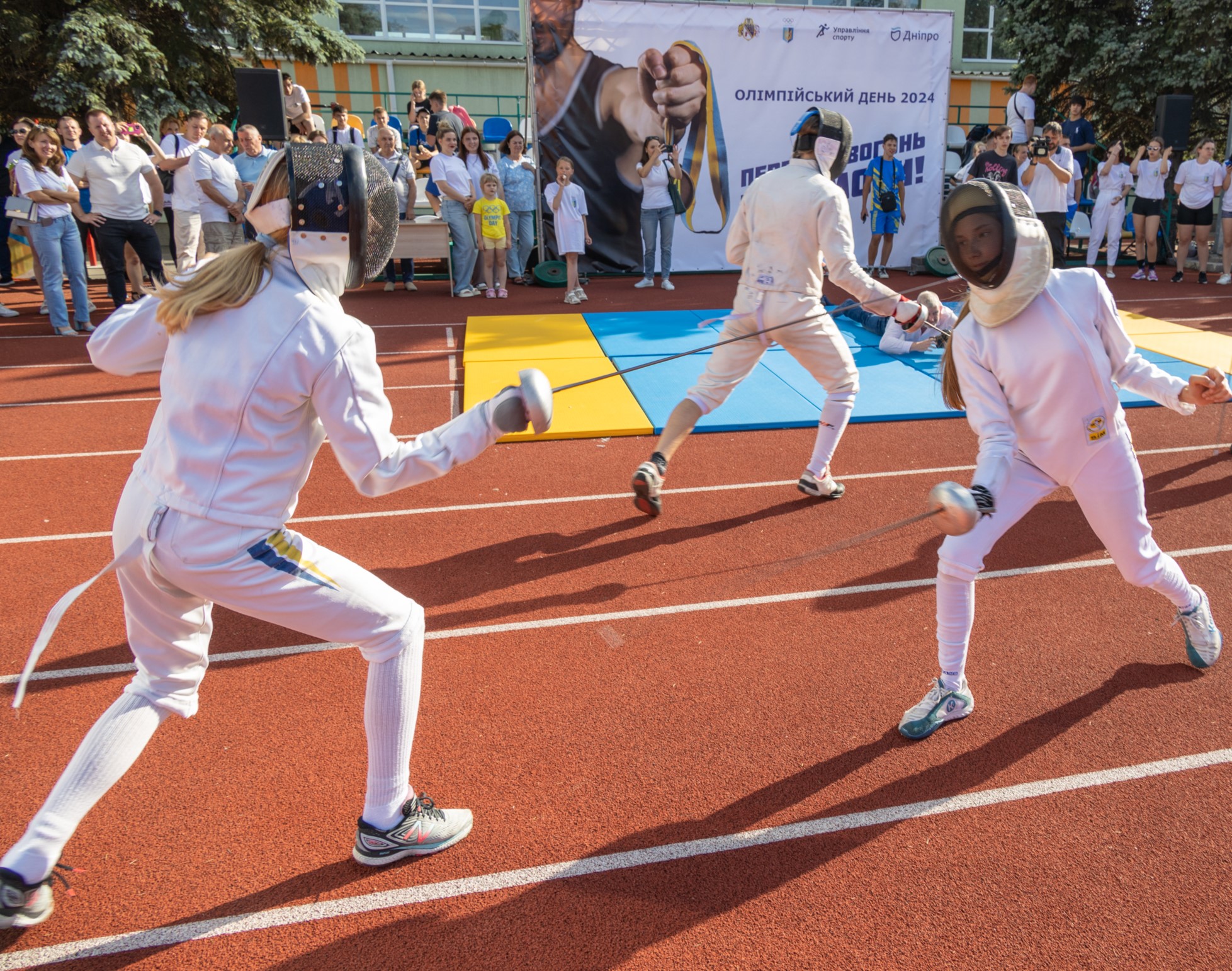 Свою майстерність демонстрували фехтувальники
