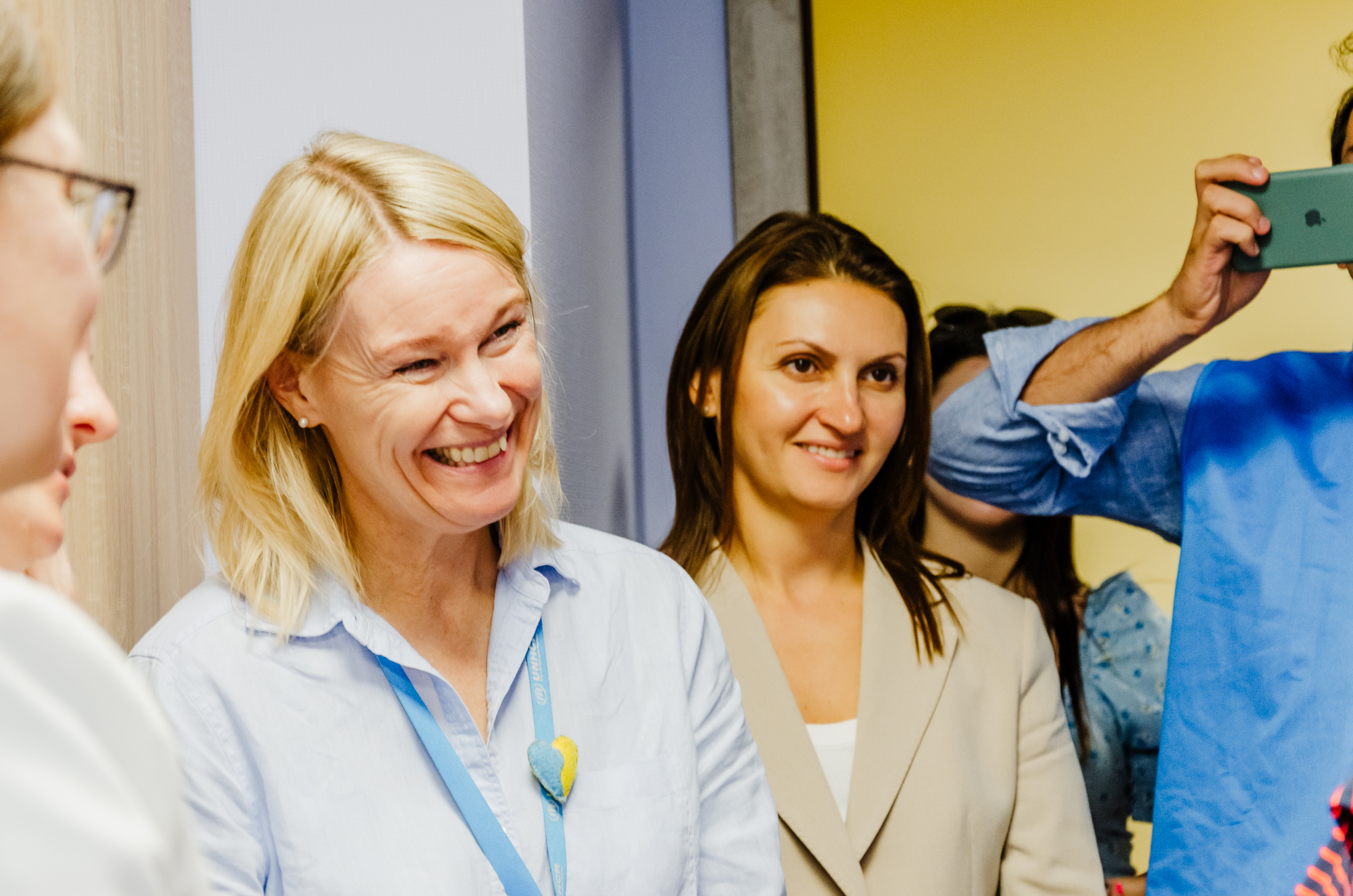 Кароліна Ліндхольм Біллінг, Надія Задорожна