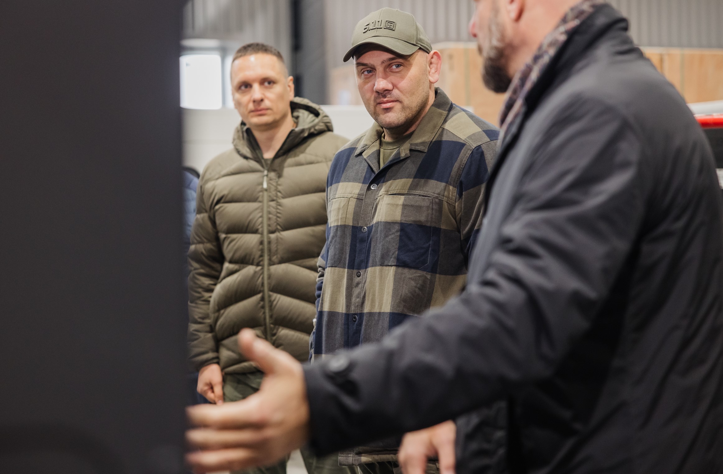 Очільник Дніпропетровщини Сергій Лисак та його заступник Юрій Яндульський ознайомилися, як працює підприємство, що створює генератори і когенераційні установки