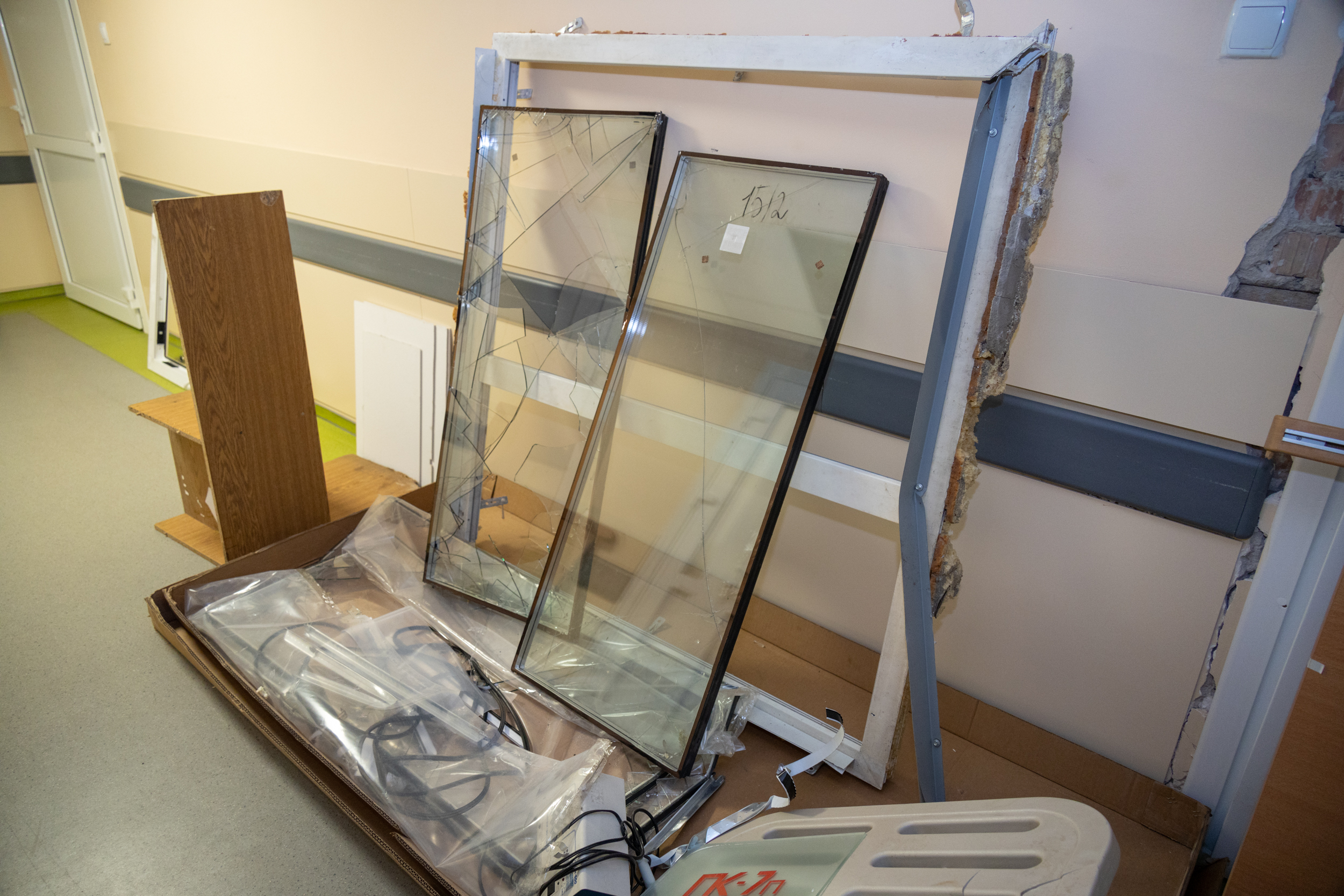 Вибиті під час атаки вікна