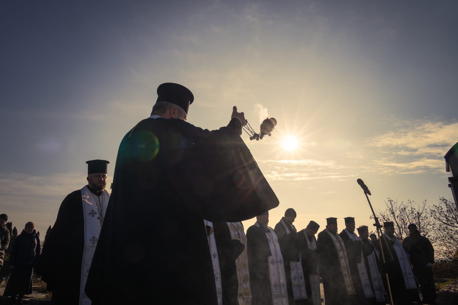  Представники духовенства провели жалобну панахиду