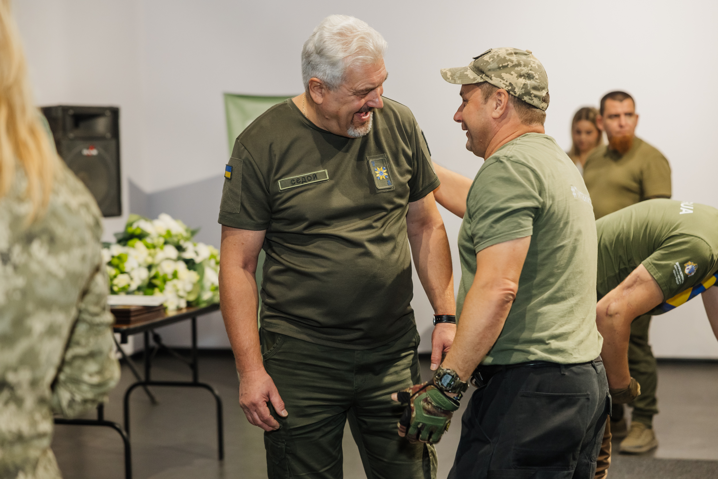 Дружнє спілкування ветеранів