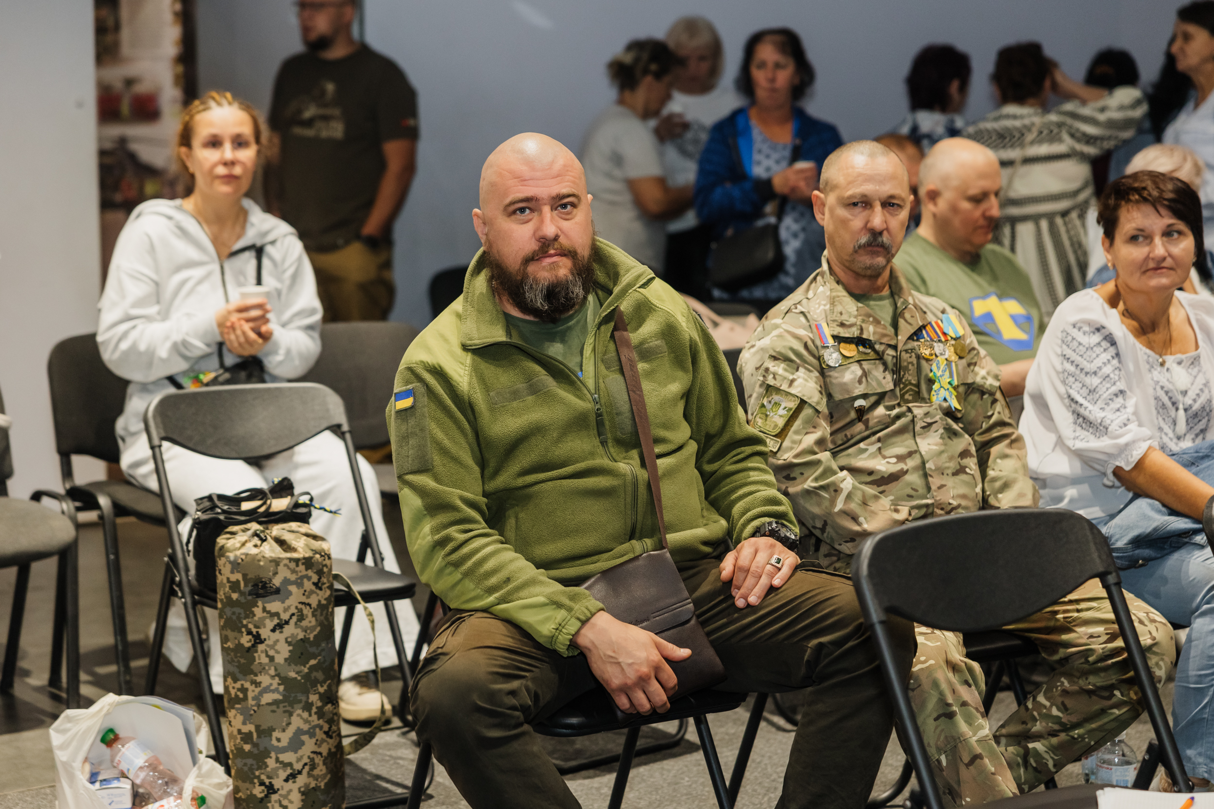 Учасники зустрічі, організованої для ветеранів