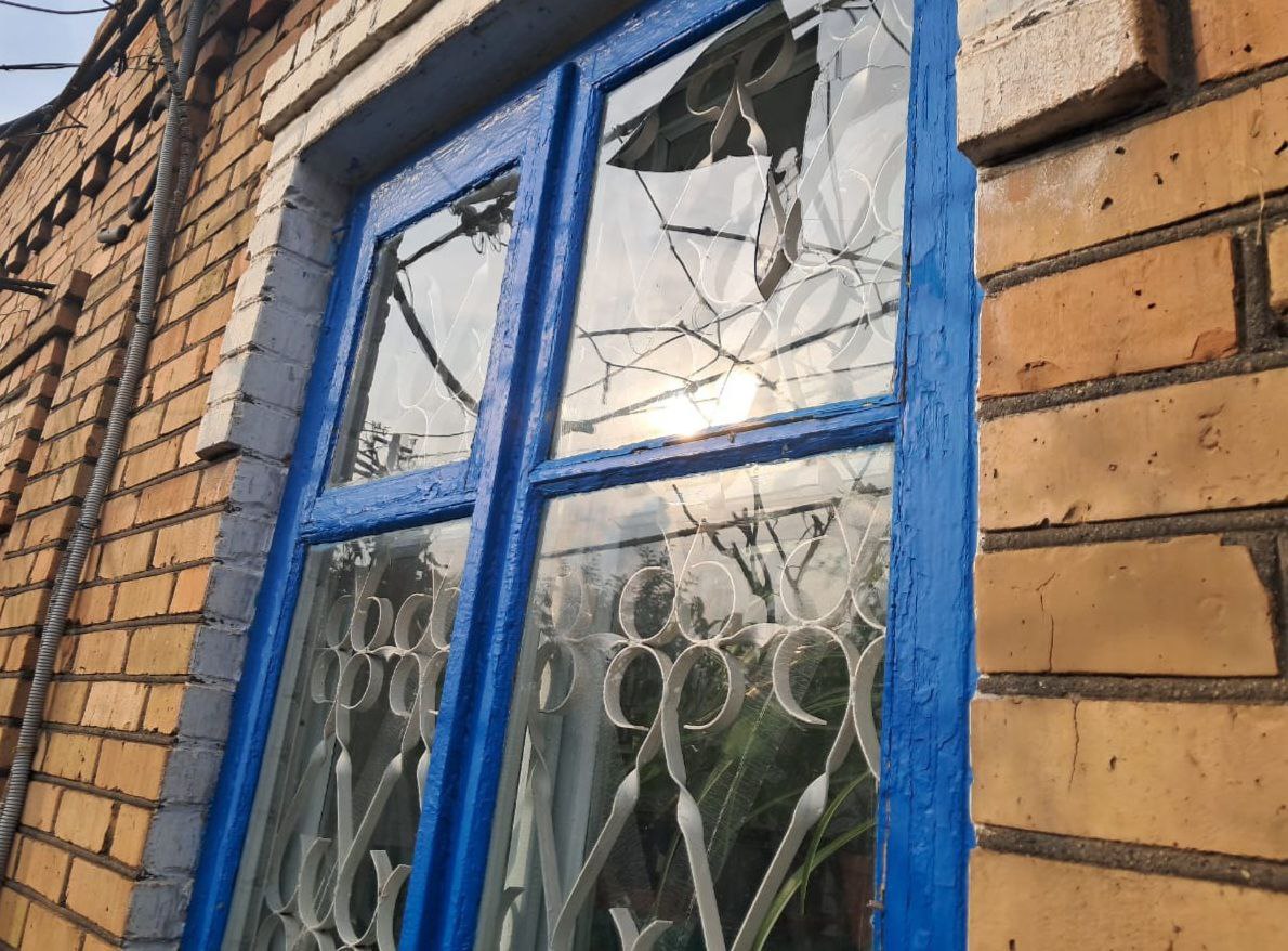 Вибите вікно