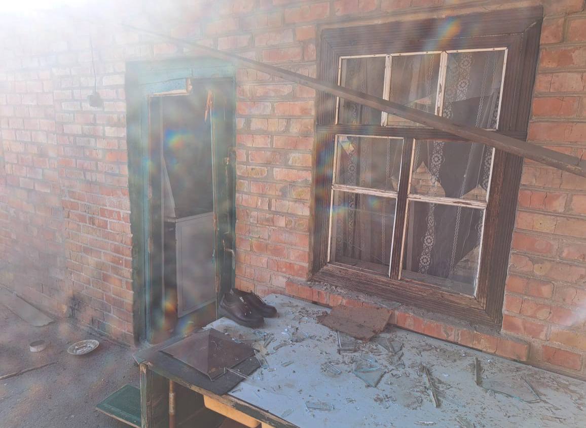 Наслідки російської атаки по будинкам цивільних 