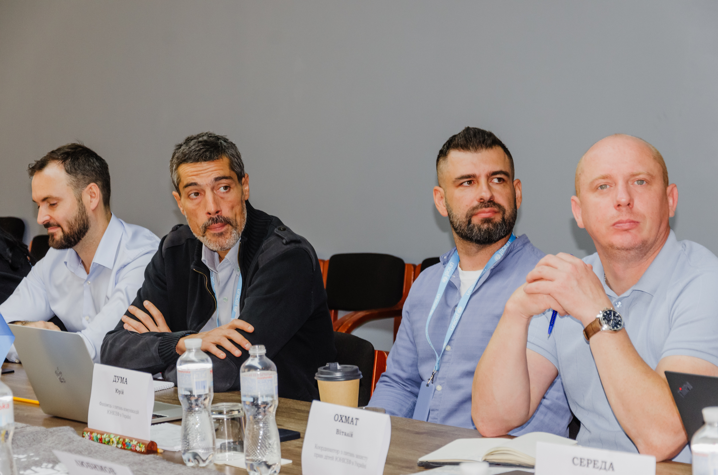 Представники міжнародної делегації