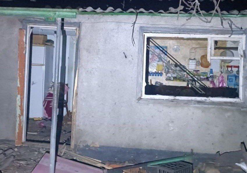 В оселі місцевих на Синельниківщині все в руїнах після удару БпЛА