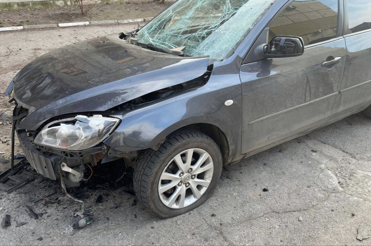 Понівечена автівка