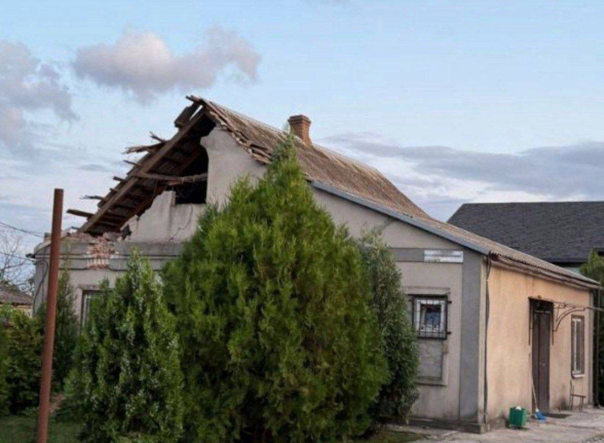 Ще в одній оселі – покрівля зруйнована 