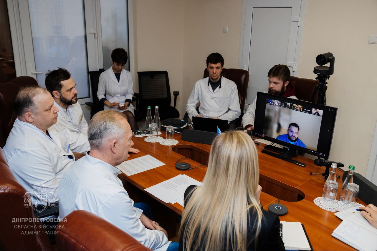 Онлайн-спілкування дніпровських лікарів з американськими колегами