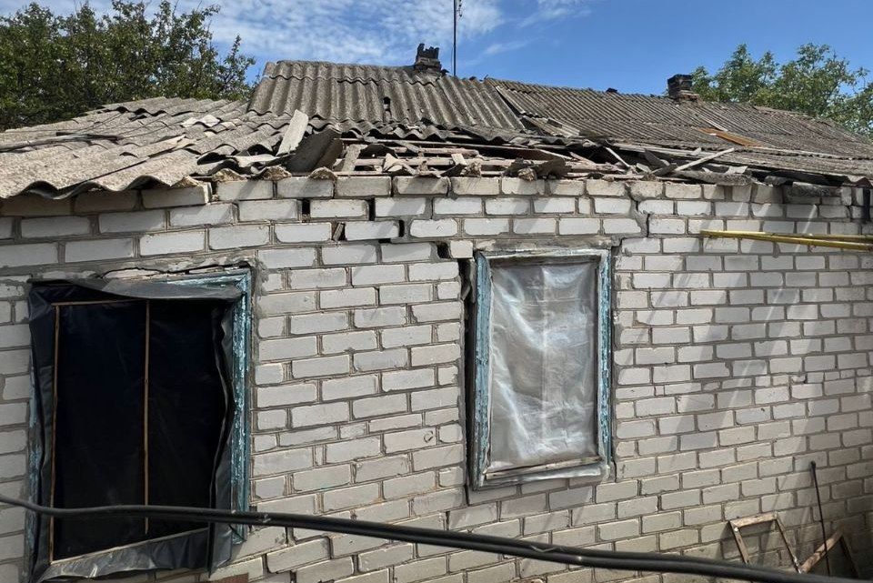 У хаті пошкоджений дах 