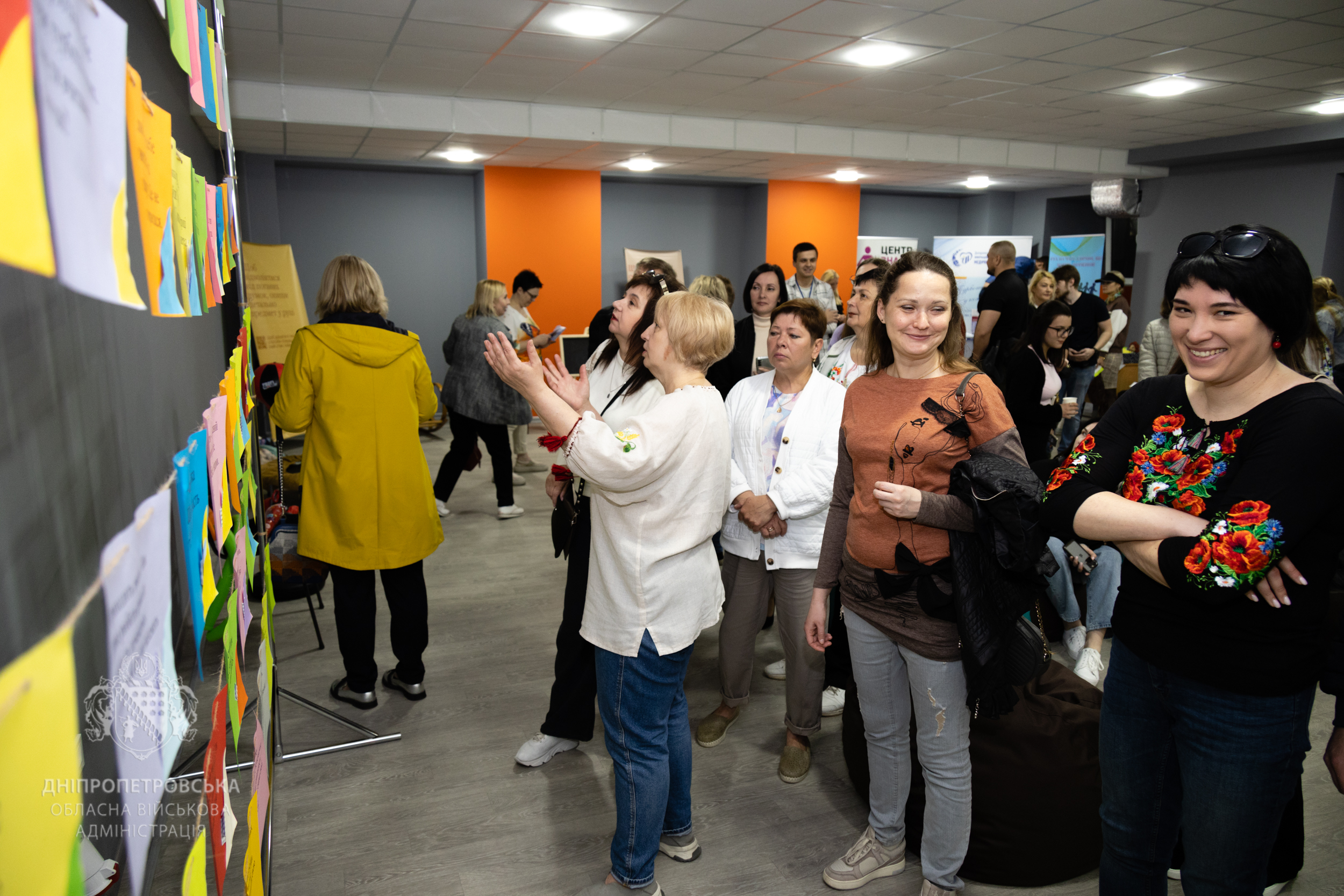 Присутніх ознайомлюють з облаштованими локаціями