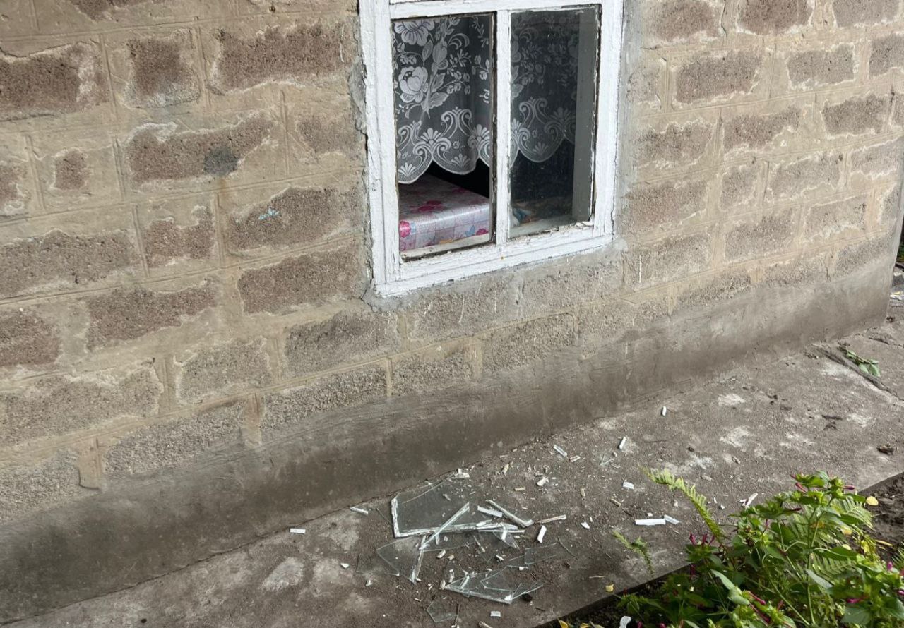 Вибите вікно у приватному будинку