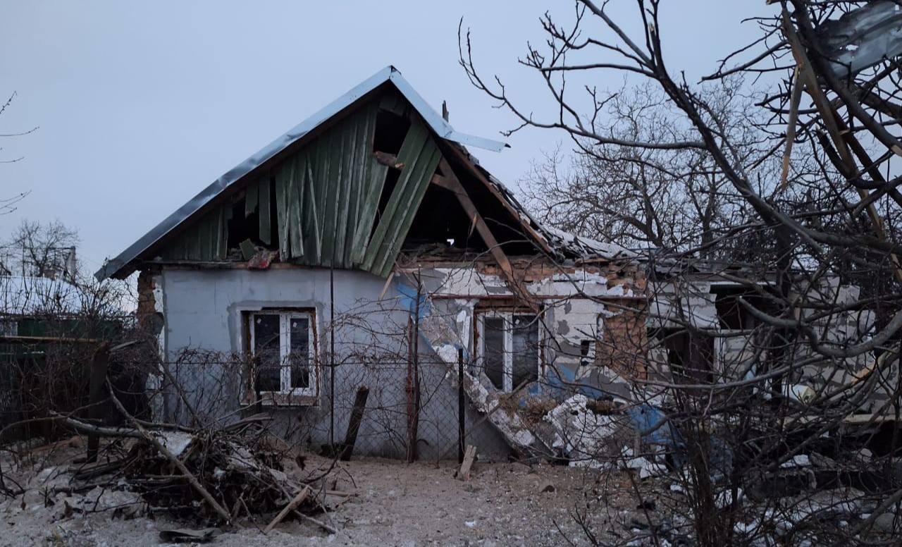 Потрощений приватний будинок