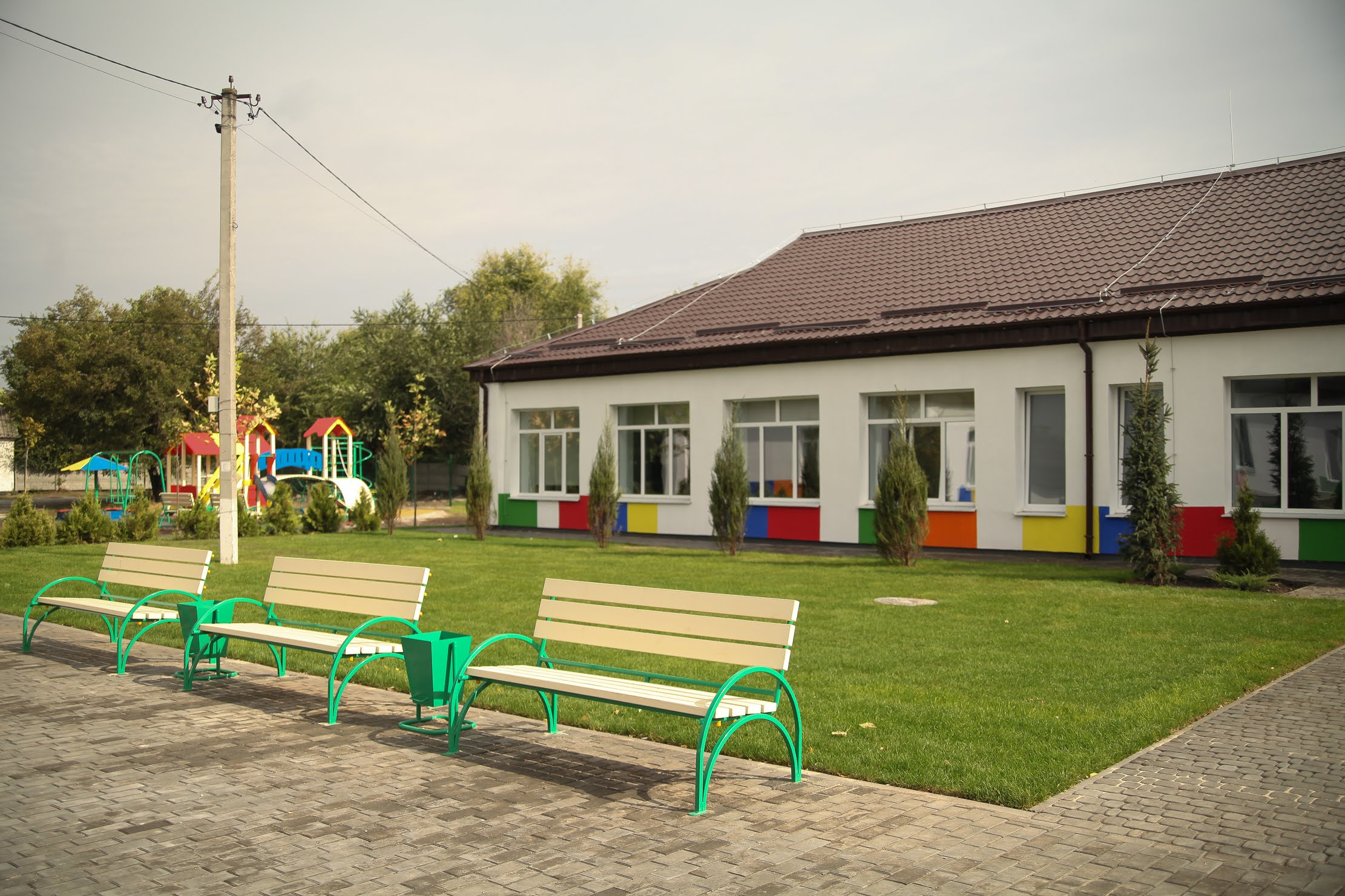  Реконструювали й початкову школу Петриківки