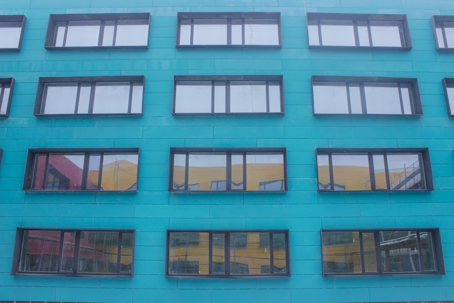 У школі №6 в Жовтих Водах установили вікна з посиленою термоізоляцією