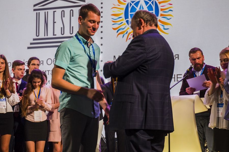 Серед переможців конкурсу – 33 юних вчених-початківців з Дніпропетровщини