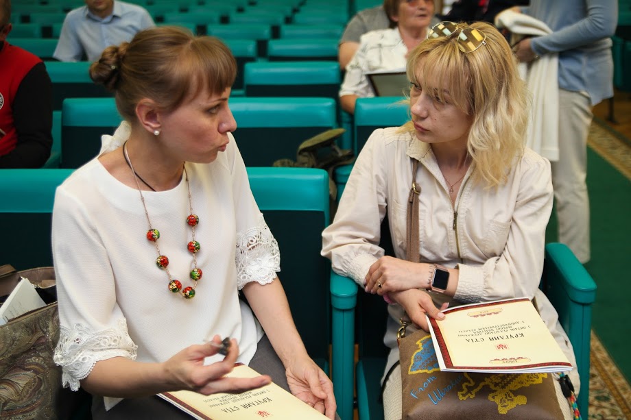 Учасники зустрічі обговорили, як популяризувати українську мову та культуру на Дніпропетровщині
