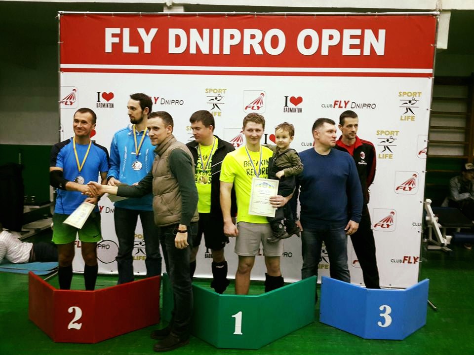 Серед аматорів та професійних спортсменів клуб «FLY-Dnipro B.C.» провів вже три відкриті турніри