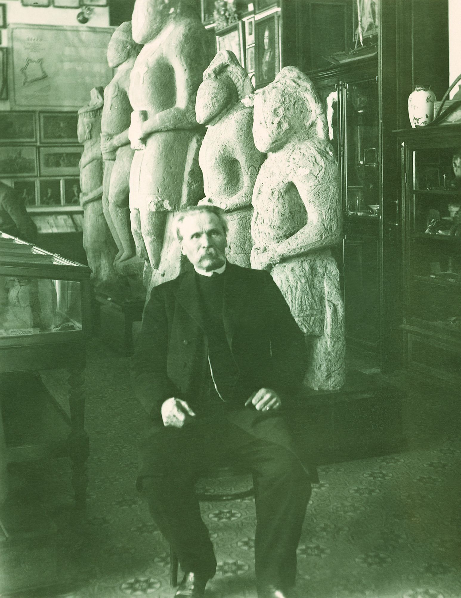 Дмитро Яворницький