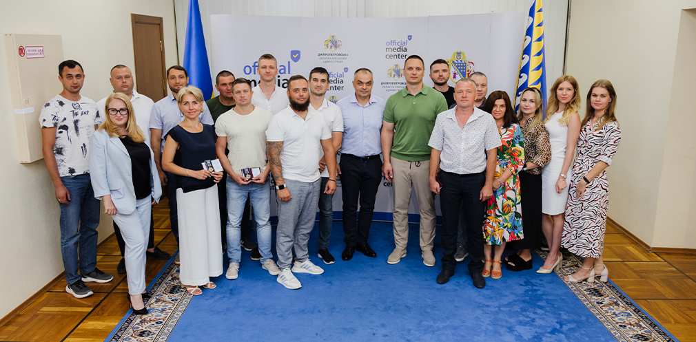 З нагоди Дня будівельника нагородили представників ОВА, підрядних організацій, фахівців служби відновлення