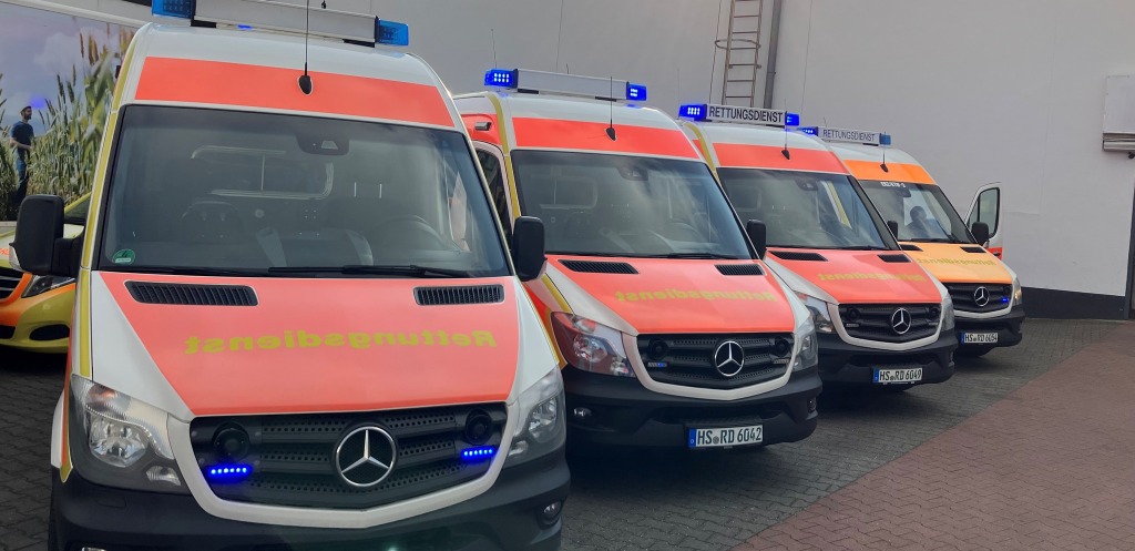 Автівки швидкої допомоги, які отримала Нікопольщина